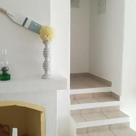 Oura And Bars Αλμπουφέιρα