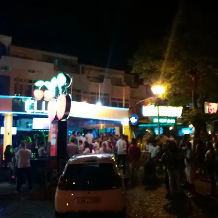 Lejlighed Oura And Bars