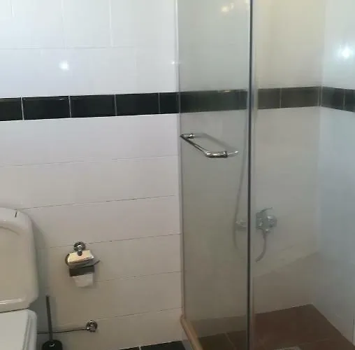 Oura And Bars * Albufeira