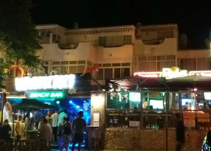 Oura And Bars * Albufeira